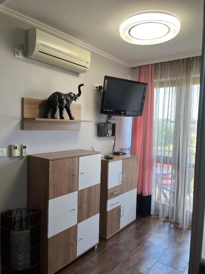 Brookforest Family Apartman Hajduszoboszlo Exterior photo